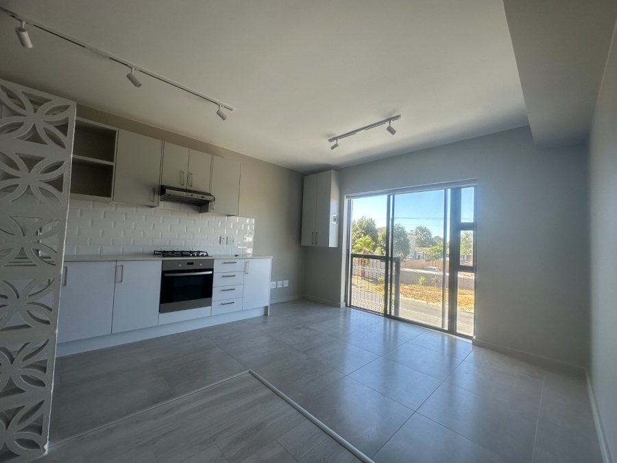 To Let 1 Bedroom Property for Rent in Table View Western Cape